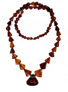 Necklace - amber - 1920