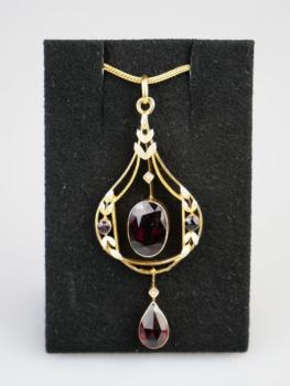 Necklace - gold, Almandine - 1915